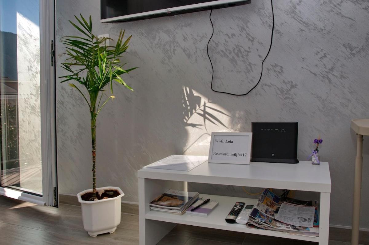 Lola - New, Located, Elegant & Super Tidy *